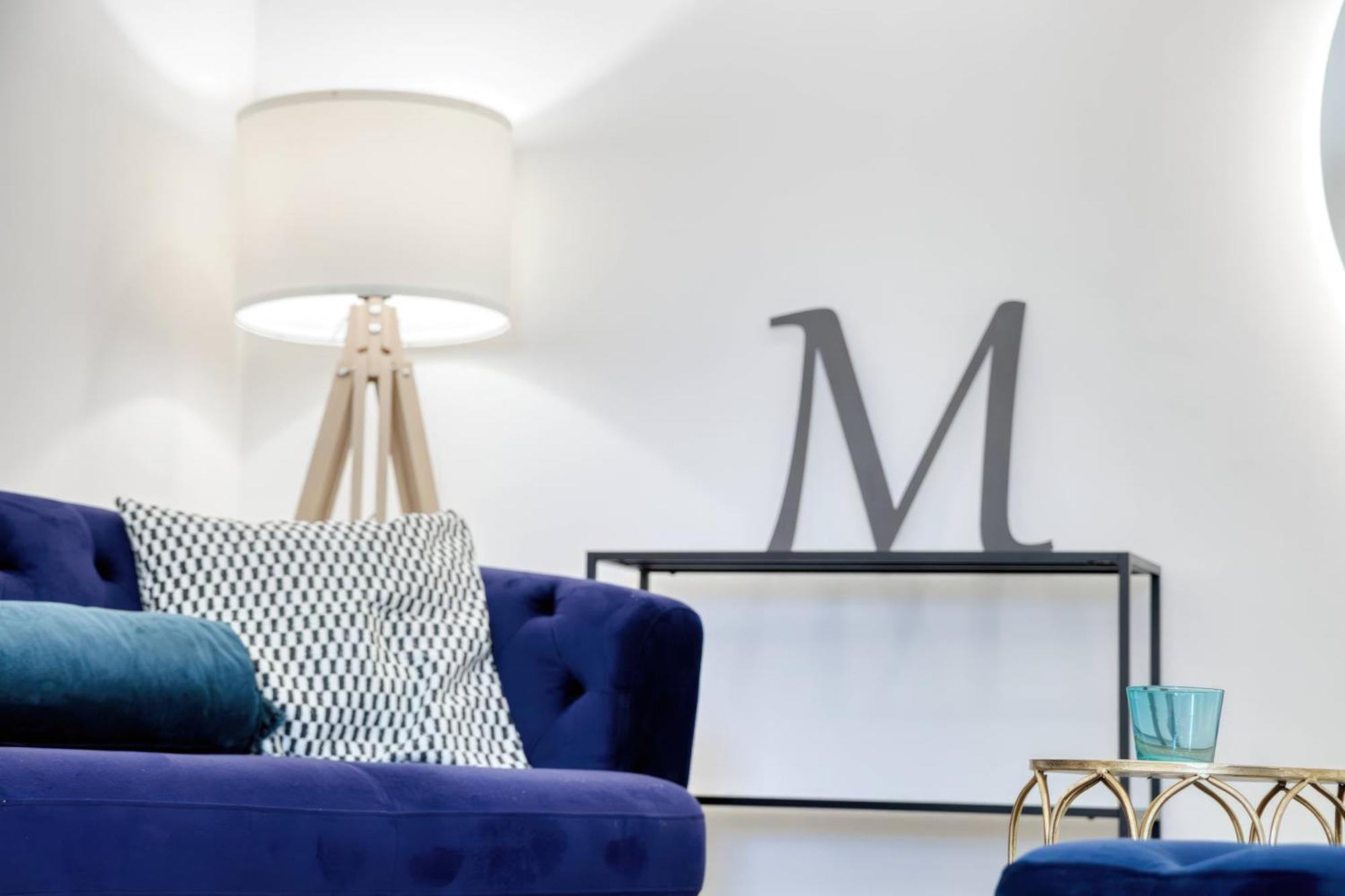 Design M *